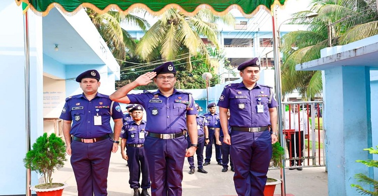 চাঁদপুর জেলা পুলিশের মাস্টার প্যারেড অনুষ্ঠিত