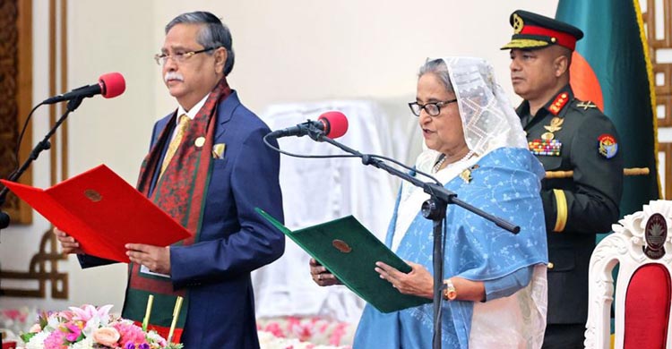 প্রধানমন্ত্রী হিসেবে পঞ্চমবার শপথ নিলেন শেখ হাসিনা