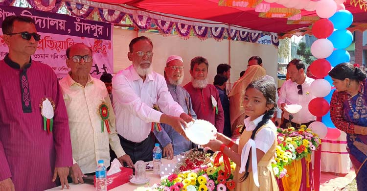 উদয়ন শিশু বিদ্যালয়ের বার্ষিক ক্রীড়া প্রতিযোগিতা ও পুরস্কার বিতরণ