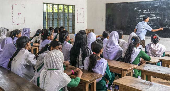 ২৮ এপ্রিল খুলছে শিক্ষাপ্রতিষ্ঠান, শনিবারও চলবে শ্রেণি কার্যক্রম  