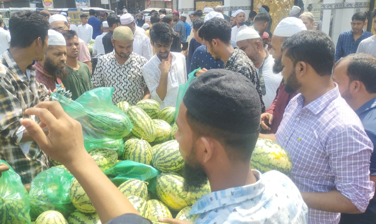 তাপমাত্রা কামার আভাস,  এখনো  বৃষ্টির দেখা নেই চাঁদপুরে