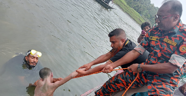 ডাকাতিয়ায় নিখোঁজ মাদ্রাসা ছাত্রের মরদেহ উদ্ধার  