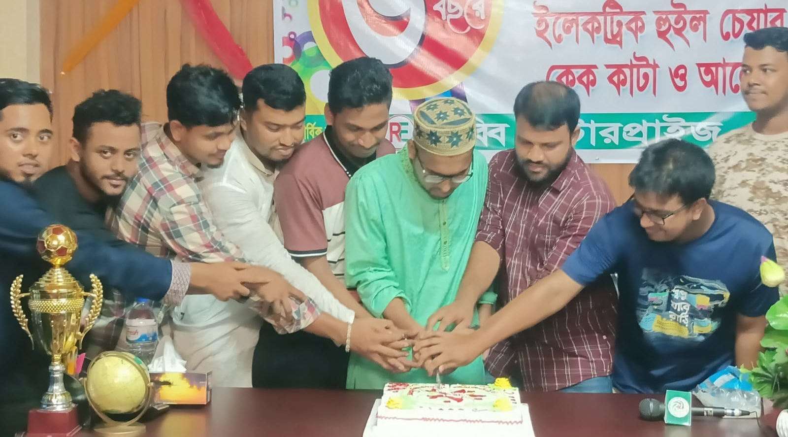 ফরিদগঞ্জে আইডিয়াল সমাজসেবা ফাউন্ডেশনের প্রতিষ্ঠাবার্ষিকী পালন