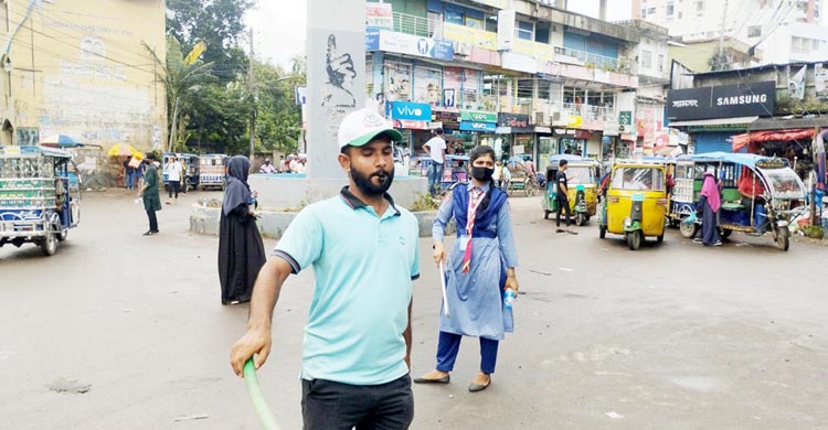 দেশের ক্রান্তিকালে শিক্ষার্থীদের যতো ভালো কাজ!