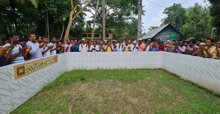 জেলা বিএনপি নেতা তানভীর হুদার নির্দেশে মতলব উত্তরে আনন্দ মিছিল ও মোটর শোভাযাত্রা  