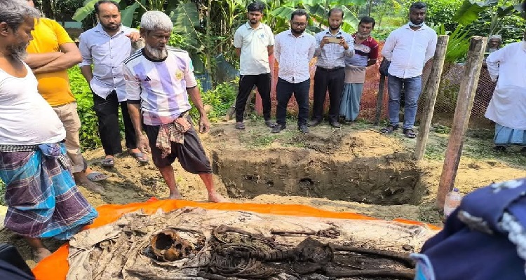 গুলিতে মৃত্যু : ১১ বছর পর জামায়াত-শিবিরের তিন কর্মীর লাশ উত্তোলন