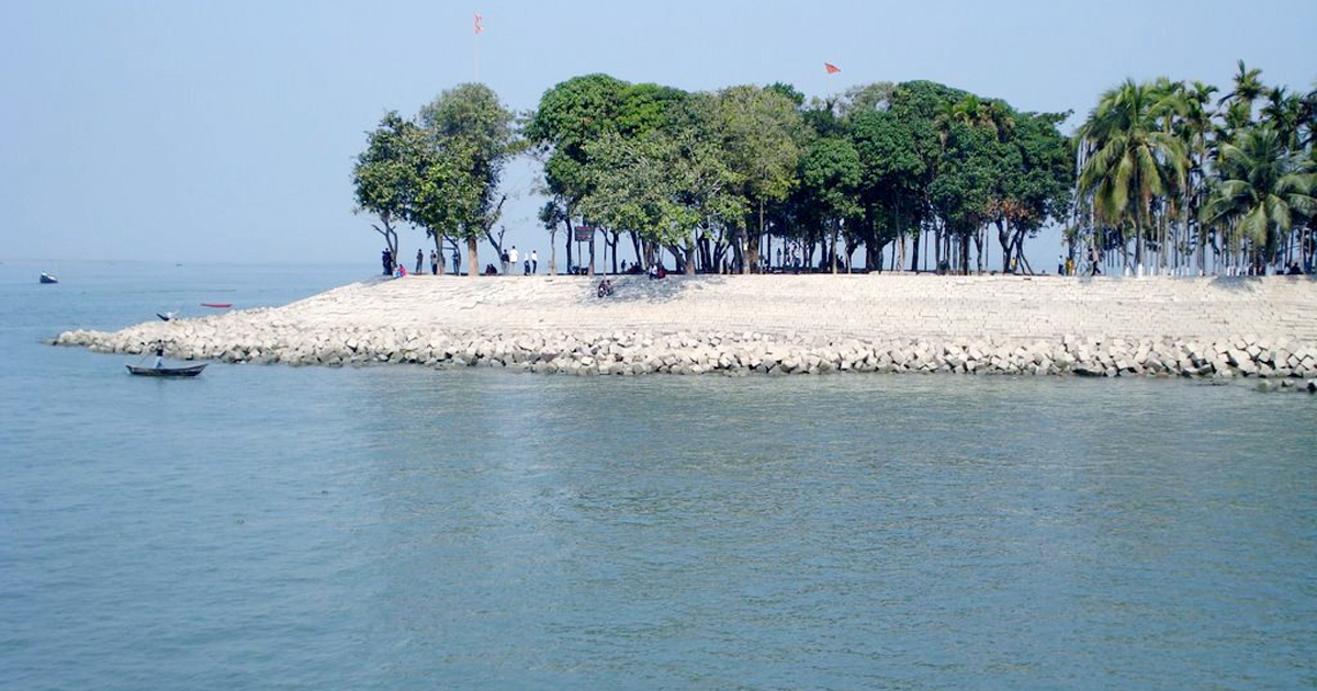 মোলহেডে নিয়মিত উচ্ছেদ ও ট্যুরিস্ট পুলিশ চাই
