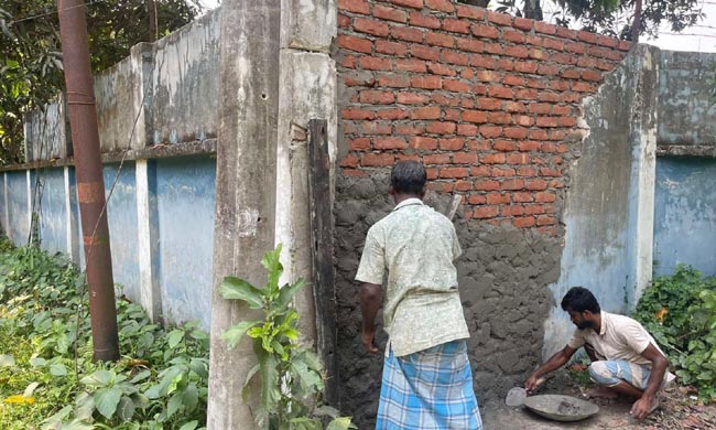 এতিম শিশুদের মতোই অসহায় যেনো সরকারি শিশু পরিবার!