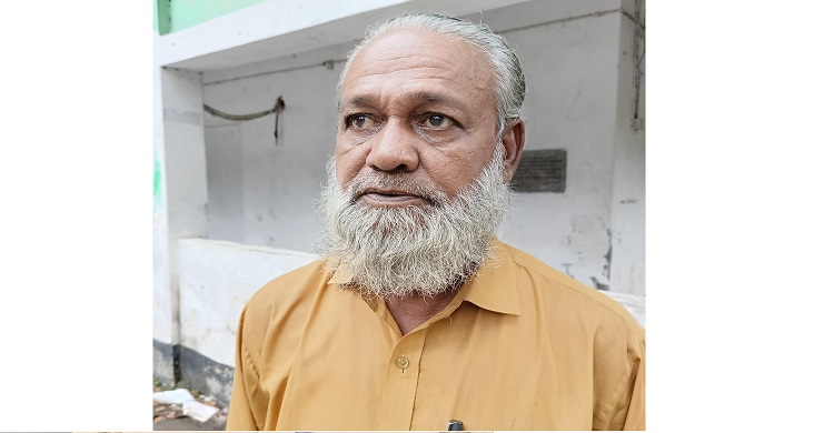 সমাজ সংস্কারক মিজানুর রহমানের 'এক মোরগের সংসার'
