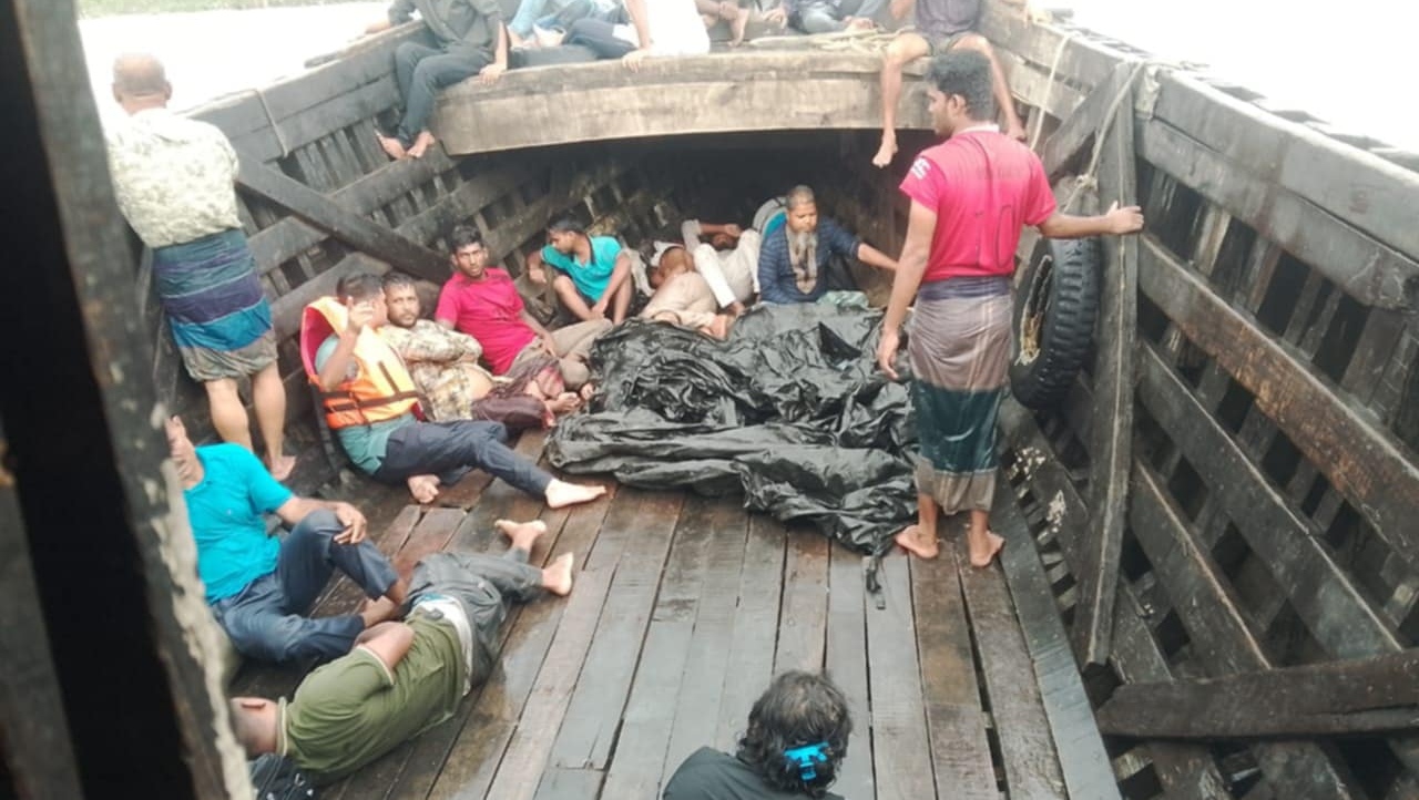 মেঘনায় ট্রলার ডুবি : ১জনের মৃত্যু, নিখোঁজ ৮