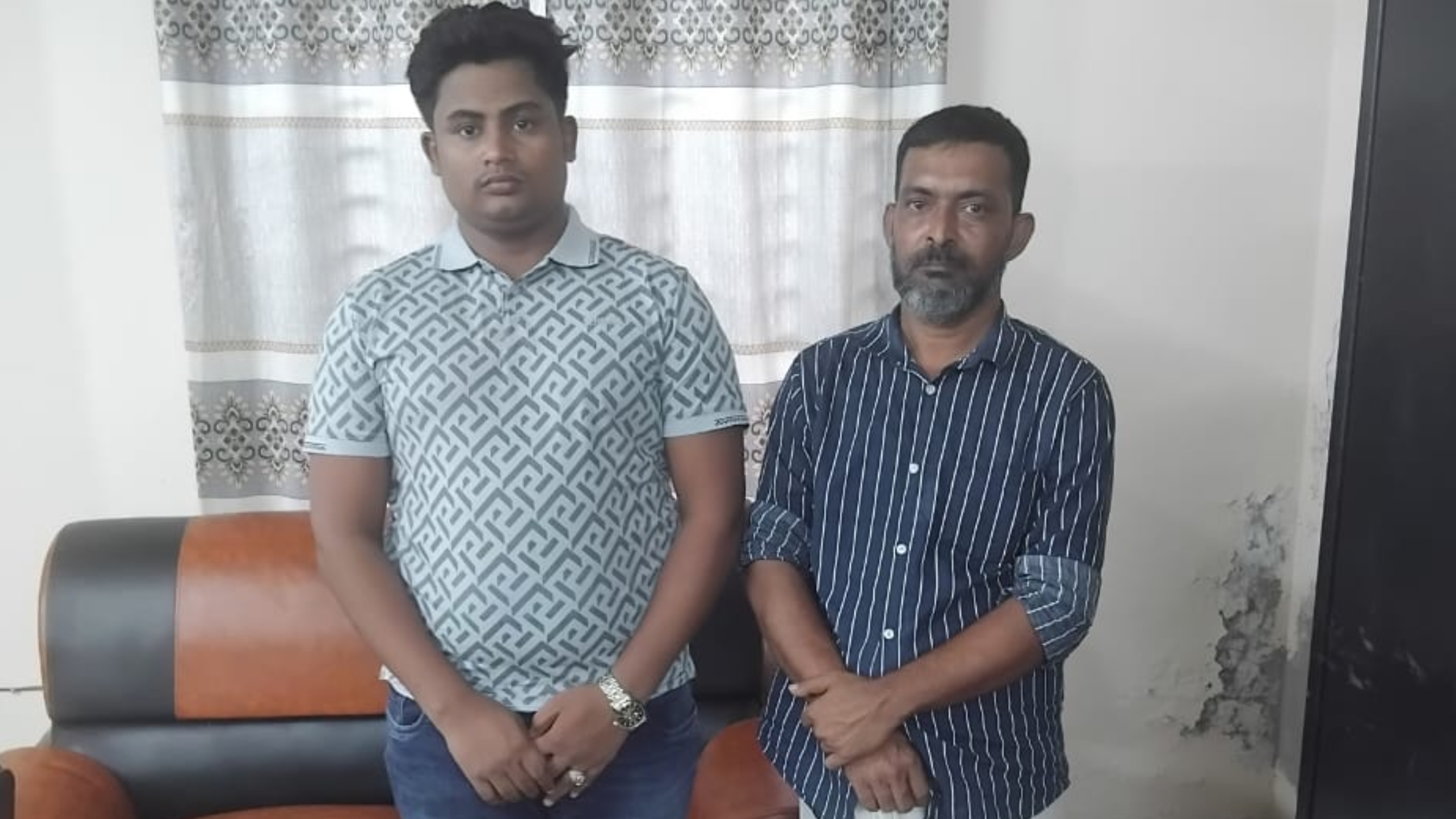 নোয়াখালীতে ভোটার হতে এসে দালালসহ রোহিঙ্গা নাগরিক আটক