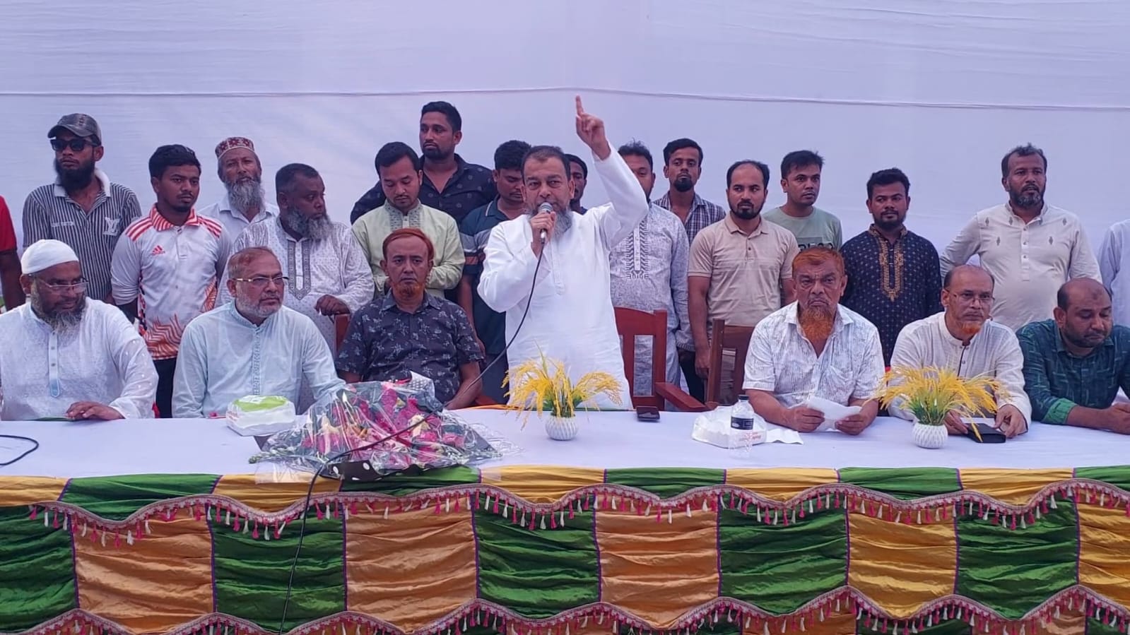 ফরিদগঞ্জে বিএনপির ঈদ পুনর্মিলনী ও কর্মী সভা