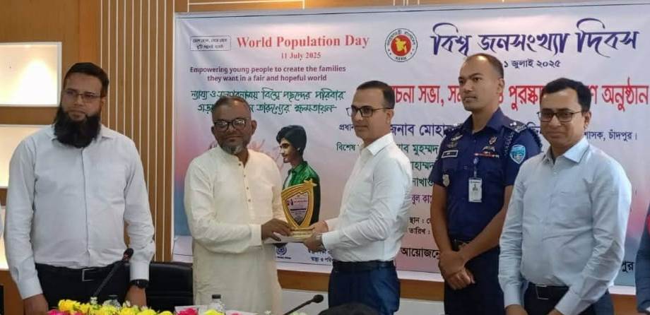 জেলার শ্রেষ্ঠ ইউনিয়নের স্বীকৃতি পেলেন ইউপি চেয়ারম্যান গোলাম মোস্তফা স্বপন