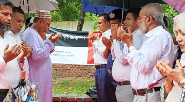 'জুলাই শহীদ স্মৃতি স্তম্ভ’ নির্মাণ কাজ উদ্বোধন