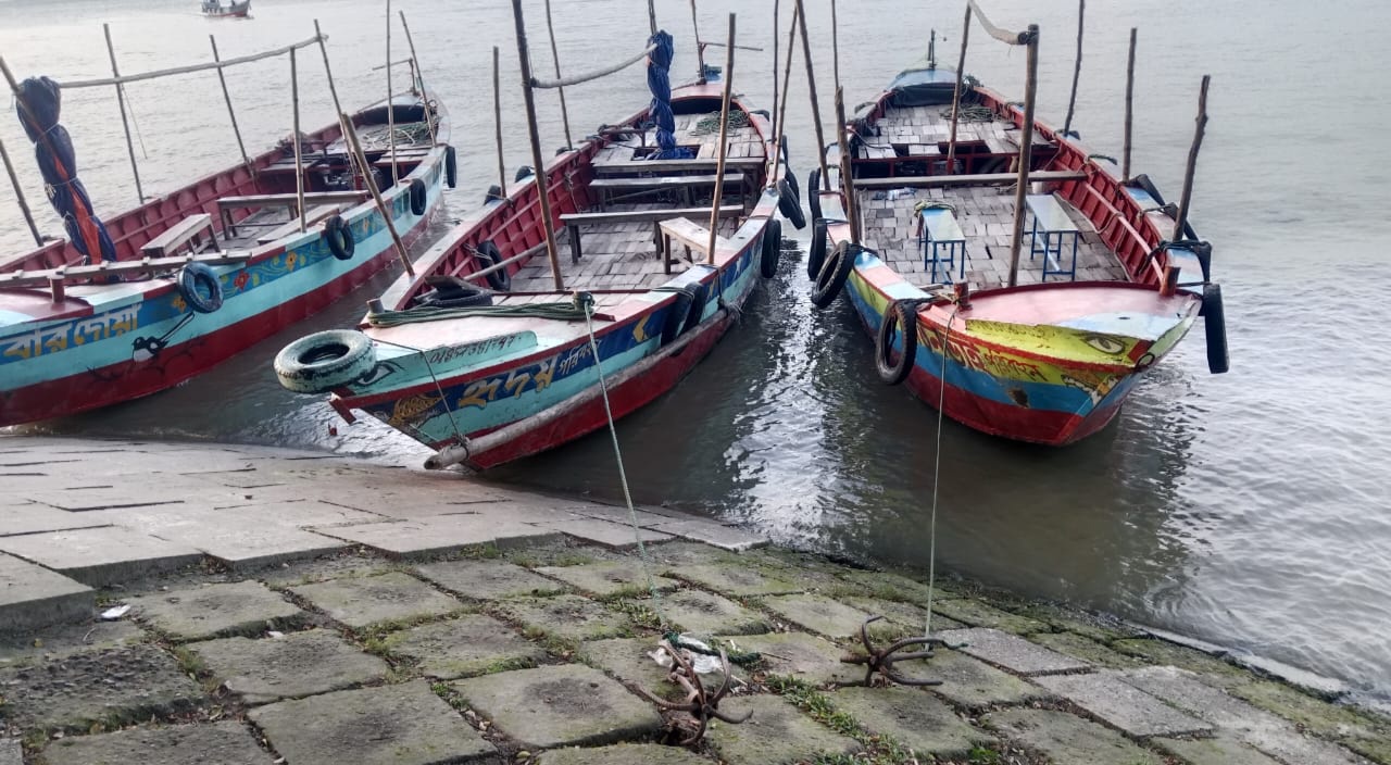 নোঙ্গরে মোলহেড ঝুঁকিপূর্ণ হচ্ছে