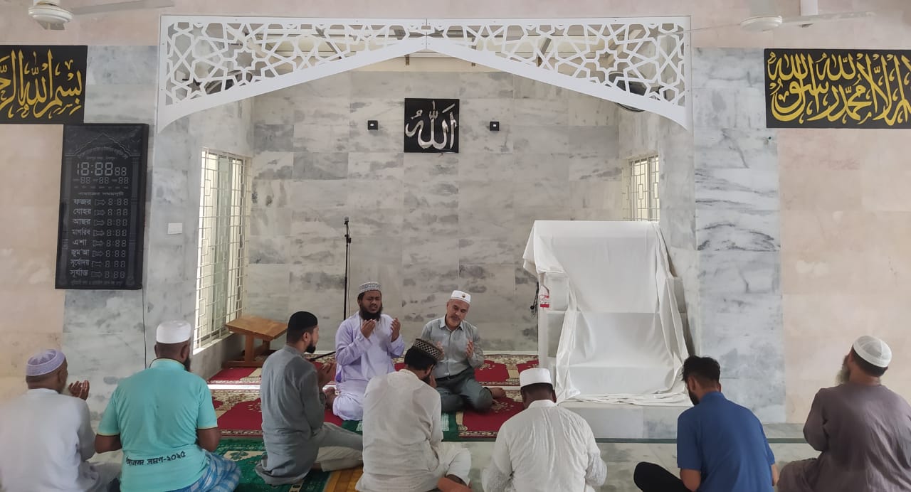 বিমান বিধ্বস্তে হতাহতের ঘটনায় মসজিদে মসজিদে ইফার দোয়ার আয়োজন