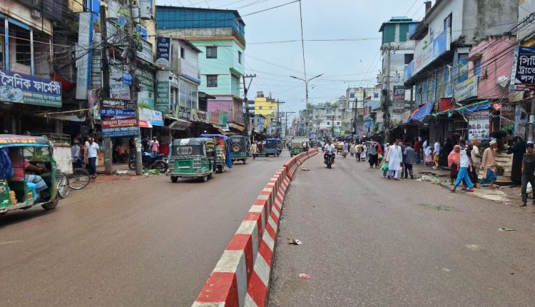 ভিন্ন চেহারায় হাজীগঞ্জ বাজার