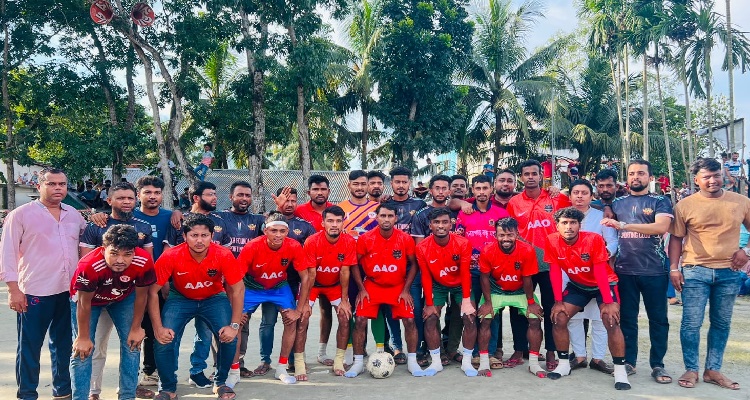 কোয়ার্টার ফাইনালে শেখদের সিংহগর্জনে চাপাতলী ইয়ং স্টার ৪-১ গোলে বিধ্বস্ত