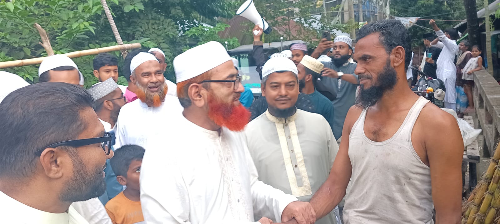 চাঁদপুর-৩ আসনে জামায়াত প্রার্থী অ্যাড. শাহজাহান মিয়ার হাইমচরে গণসংযোগ