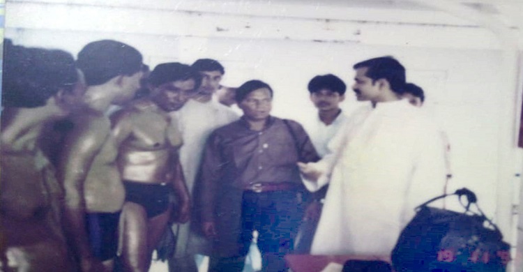 ঢাকা-চাঁদপুর দূরপাল্লার সাঁতার আমার জীবনের সেরা স্মৃতি : রোকনুদ্দিন ভূঁইয়া বাবুল