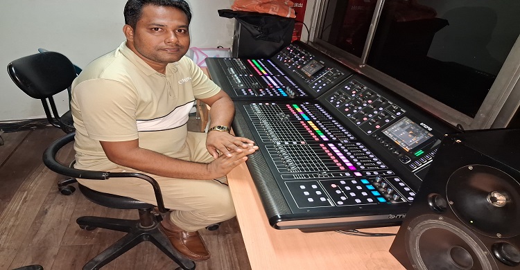 জেলা শিল্পকলার নেপথ্যের মানুষ সাউন্ড অপারেটর মো. মামুন হোসেন