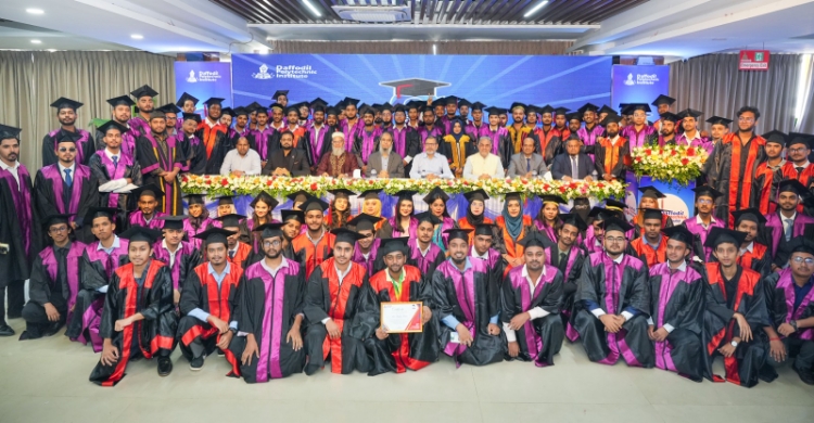 ড্যাফোডিল পলিটেকনিক ইনস্টিটিউটের ‘২য় গ্র্যাজুয়েশন সেরিমনি’ অনুষ্ঠিত