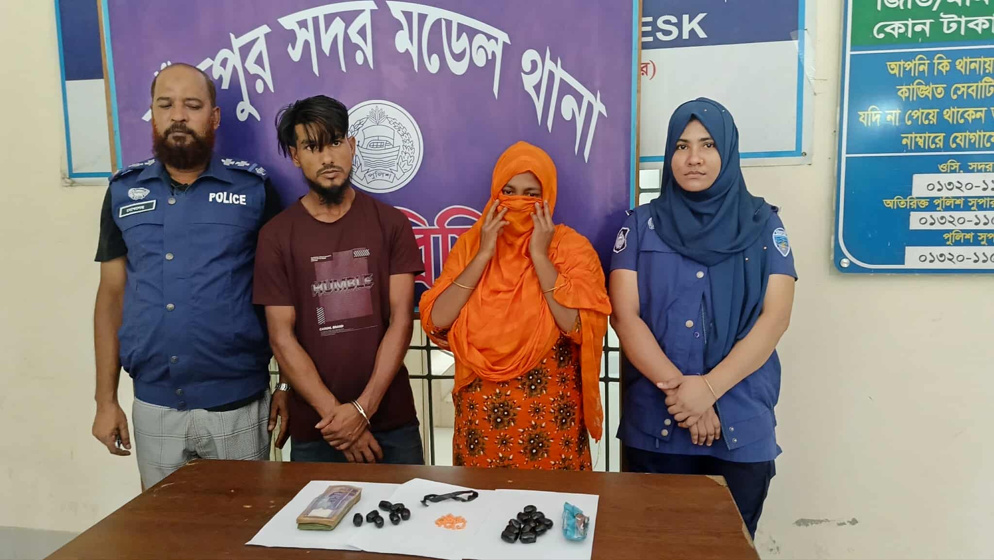 ইউপি সদস্যের স্ত্রীসহ ২ মাদক কারবারি আটক