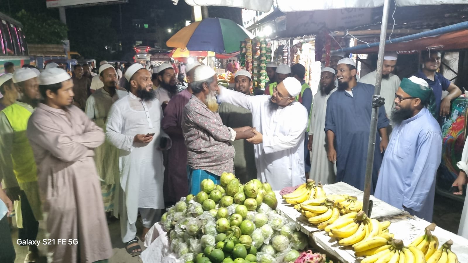 দল মত ধর্ম নির্বিশেষে ইসলামের পক্ষে এবার হাতপাখার গণজোয়ার উঠবে  ---------শেখ মুহাম্মাদ জয়নাল আবেদীন