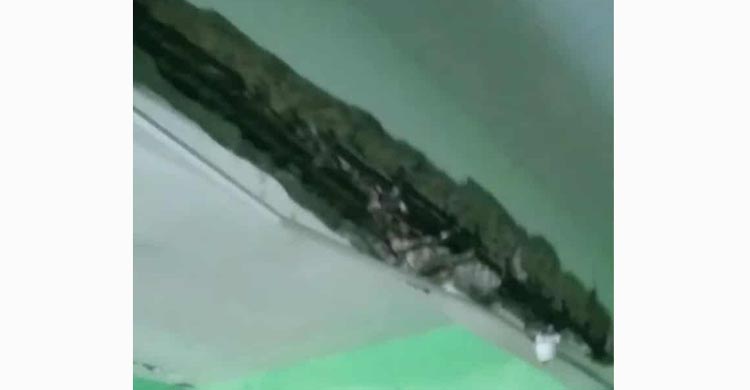তবে জীবন দিয়েই কি স্কুল ভবন আদায় করতে হবে?