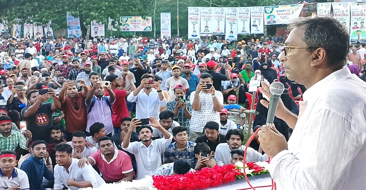 এই এলাকায় যেনো কোনো মাদক ব্যবসায়ী ও সন্ত্রাসীর সৃষ্টি না হয়