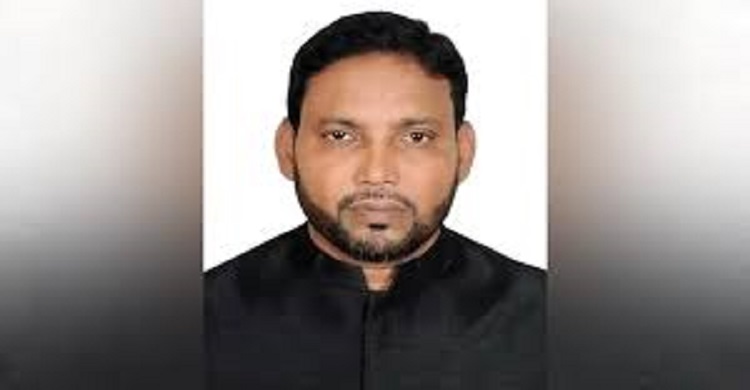 হাতিয়া পৌর আওয়ামী লীগের সভাপতি গ্রেপ্তার, আ.লীগ-বিএনপির পাল্টাপাল্টি বিক্ষোভ