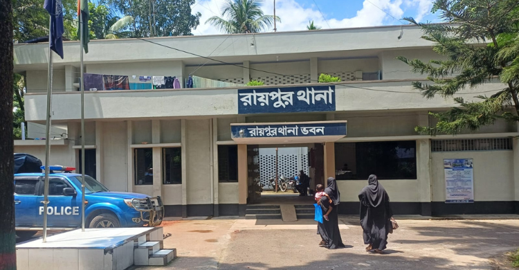 রায়পুরে পৃথক দু শিশু যৌন নিপীড়নের শিকার, ধর্ষক পলাতক।। ইসলামি নেতার ঘটনা মীমাংসা