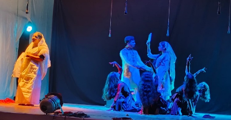 নটমঞ্চের নাটক বিদ্যামন্ত্র মঞ্চায়ন