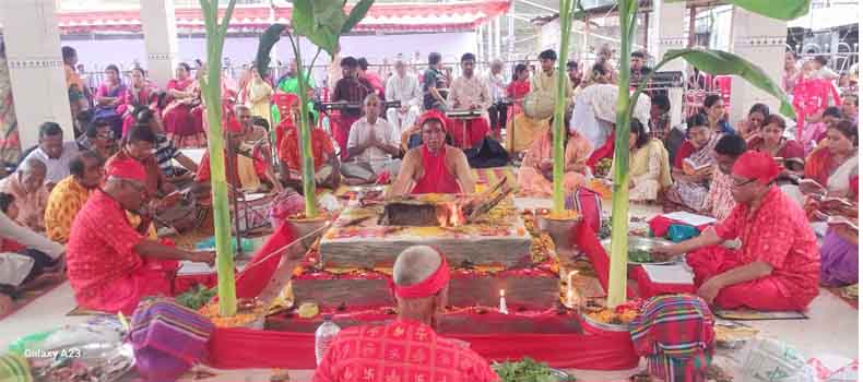 বিশ্ব শান্তি কামনায় কুমিল্লায় সপ্তর্ষি হোমযজ্ঞ অনুষ্ঠিত
