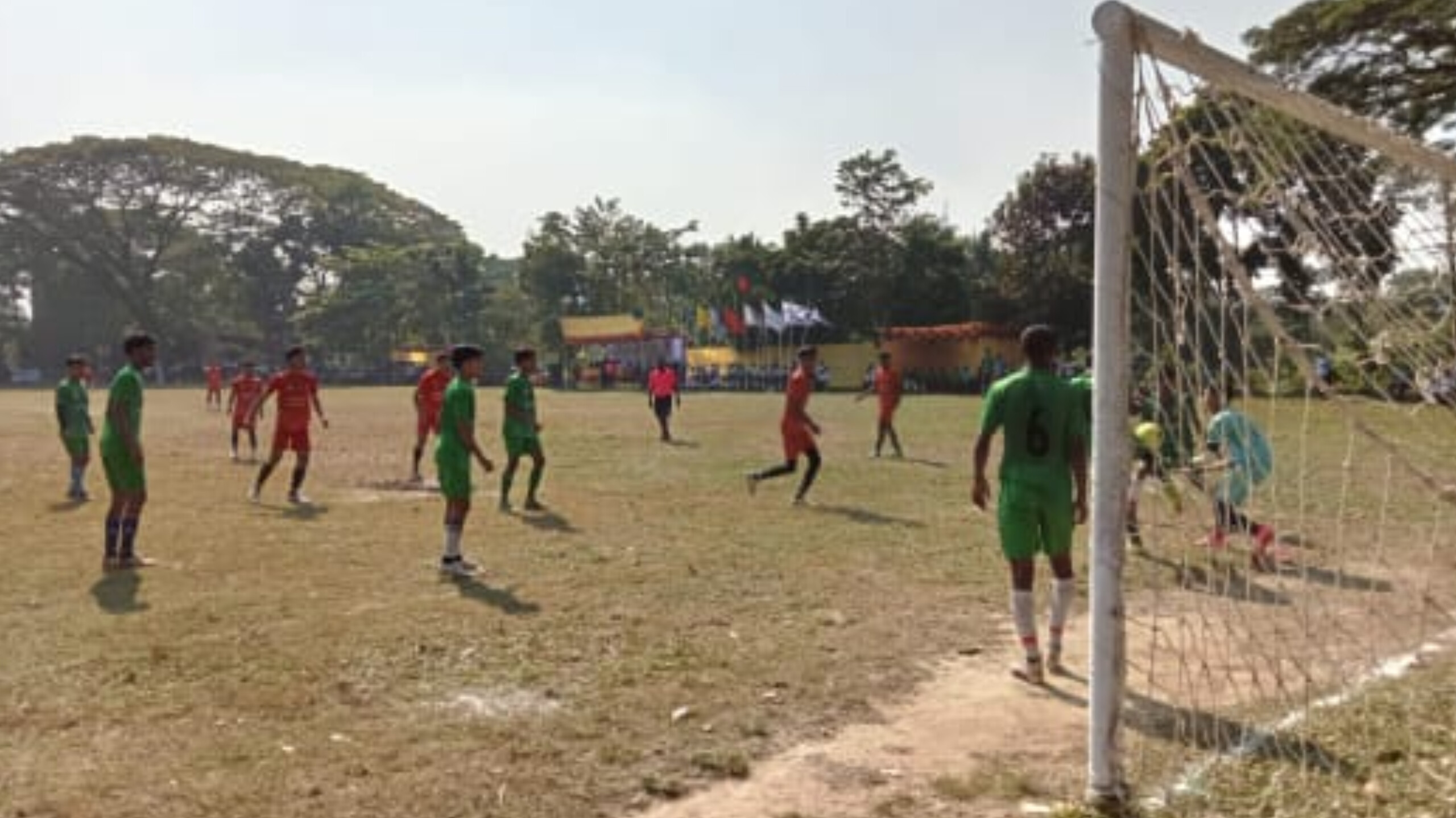 বাবুরহাট কলেজ মাঠে আন্তঃকলেজ ফুটবল টুর্নামেন্ট ২০২৫-এর ২য় রাউন্ড