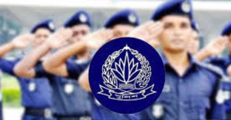 একযোগে জেলার ৮ থানার ওসি বদলির আদেশ স্থগিত