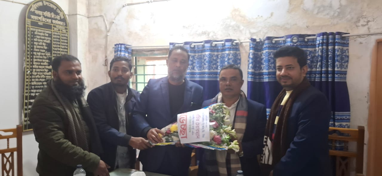 ফরিদগঞ্জে বিআরডিবির চেয়ারম্যান জাহাঙ্গীর আলম নান্টুর দায়িত্ব গ্রহণ