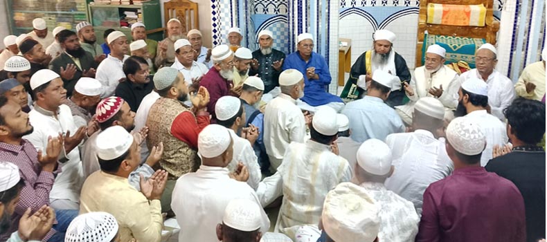 শোকরানা মিলাদে অংশ নিলেন চাঁদপুর-৩ আসনের সংসদ সদস্য শেখ ফরিদ আহমেদ মানিক