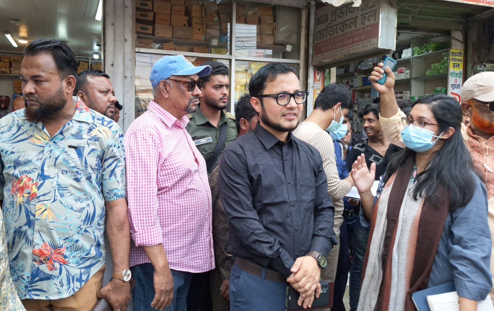 হাজীগঞ্জ বাজারের যানজট থেকে মুক্ত থাকাটা এবার যদি টেকসই হয়-