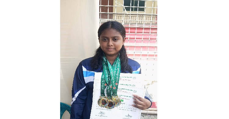জেলা পর্যায়ের সাঁতারে হ্যাট্রিক প্রথম আক্কাস আলী একাডেমির মরিয়ম
