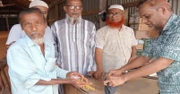 লোভ না করলেই সততা প্রদর্শন সম্ভব