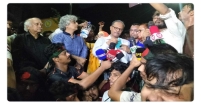 কাকরাইলে কান্নার রোল, ঘরে ফেরার স্বপ্ন: জবি শিক্ষার্থীদের আন্দোলনের ফল