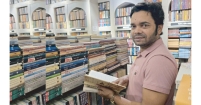 কবিতা আমাদের অনুভবের উন্মোচন