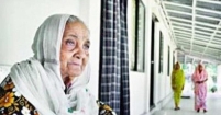 বৃদ্ধাশ্রমে ঈদের দিন