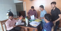 ভ্রাম্যমাণ আদালতের অভিযানে তিন প্রতিষ্ঠানকে জরিমানা