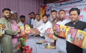 কচুয়ায় স্বেচ্ছাসেবক দলের কর্মীসভা ও রাষ্ট্র কাঠামো মেরামতের ৩১ দফার লিফলেট বিতরণ