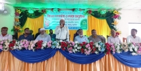 হাজীগঞ্জ সরকারি মডেল পাইলট হাই স্কুল এন্ড কলেজে এইচএসসি পরীক্ষার্থীদের বিদায় সংবর্ধনা