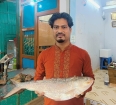 চাঁদপুরে আড়াই কেজির এক ইলিশ সাড়ে ১৩ হাজার টাকায় বিক্রি