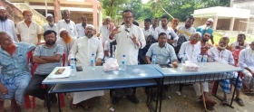 রায়পুরের মেঘনার চরের জমির ধান ঘরে তুলতে এবার ভূমিদস্যুদের বিরুদ্ধে মালিক-চাষিরা একতাবদ্ধ