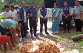 হাজীগঞ্জে বিএসটিআই'র মোবাইল কোর্টে দু প্রতিষ্ঠানকে ৭০ হাজার টাকা জরিমানা